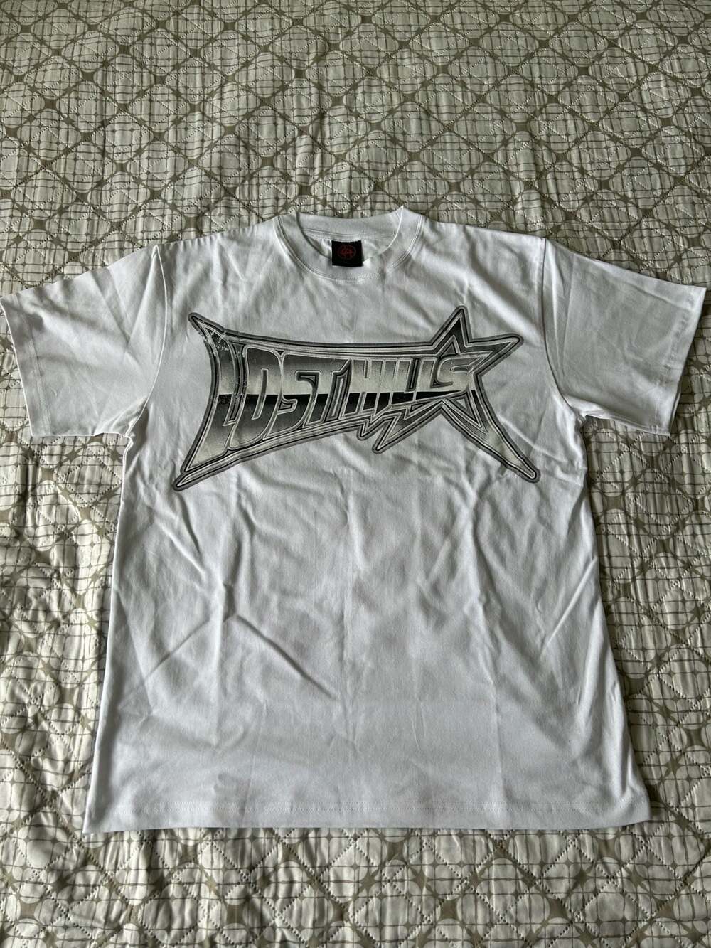 Lost Hills Chrome Logo Graphic T-Shirt White Size L
